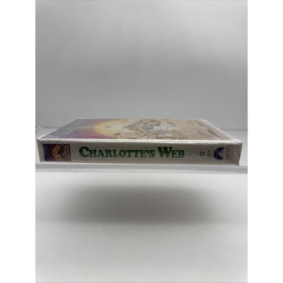 Charlottes Web VHS 1996 Clamshell Vintage Factory Sealed - Picture 4 of 12